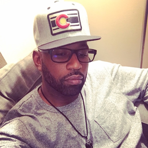 Meet your Posher, Detrick - Picture 1 of 1