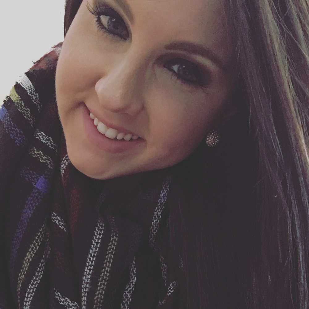 Meet your Posher, Jillian