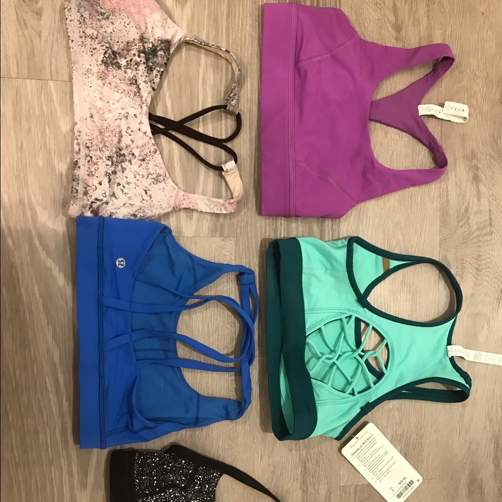 Lululemon Sports Bras Size 4, Pink Bra is size 2