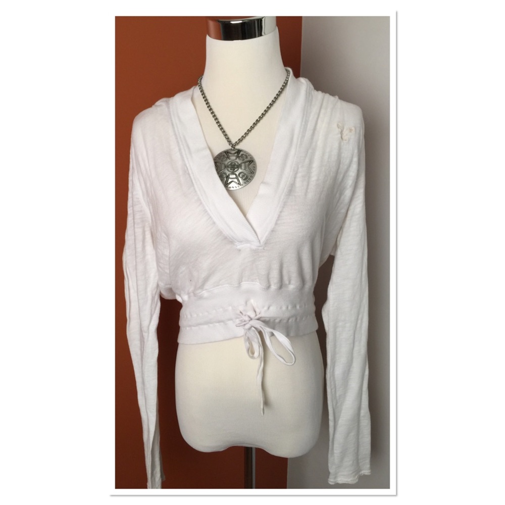 American Eagle Short White Hoodie, sz XL