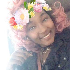 Meet your Posher, Monèt