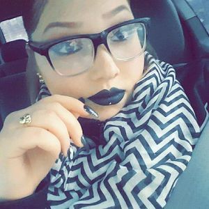 Meet your Posher, Kimberly