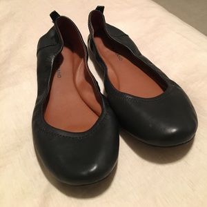 Black leather flats (like new!)