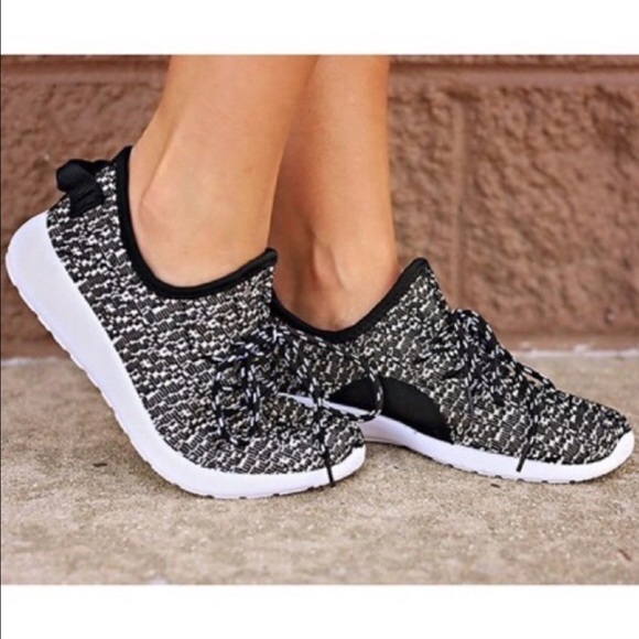 SALE! Flyknit Sneakers - Picture 3 of 3