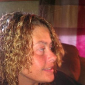 Meet your Posher, Lorraine