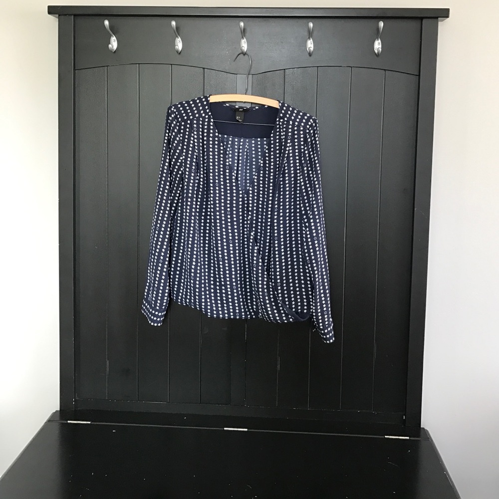 Festive H&M Star blouse