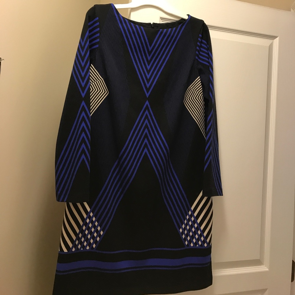 Blue Vince Camuto Dress w Sleeves