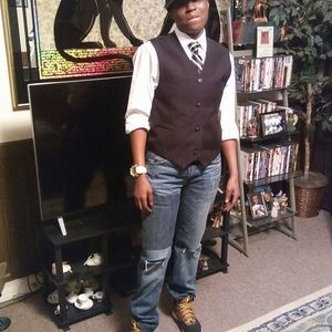 Meet your Posher, Nicky