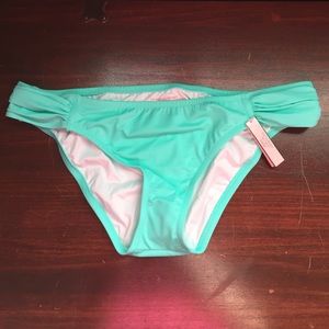 Victoria's Secret swim bottoms, The Knockout
