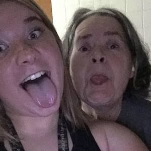 Meet your Posher, Courtney