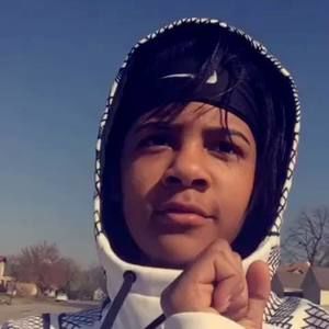 Meet your Posher, Kiah