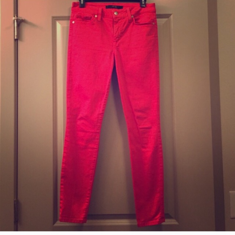 Joe's Red Skinnies