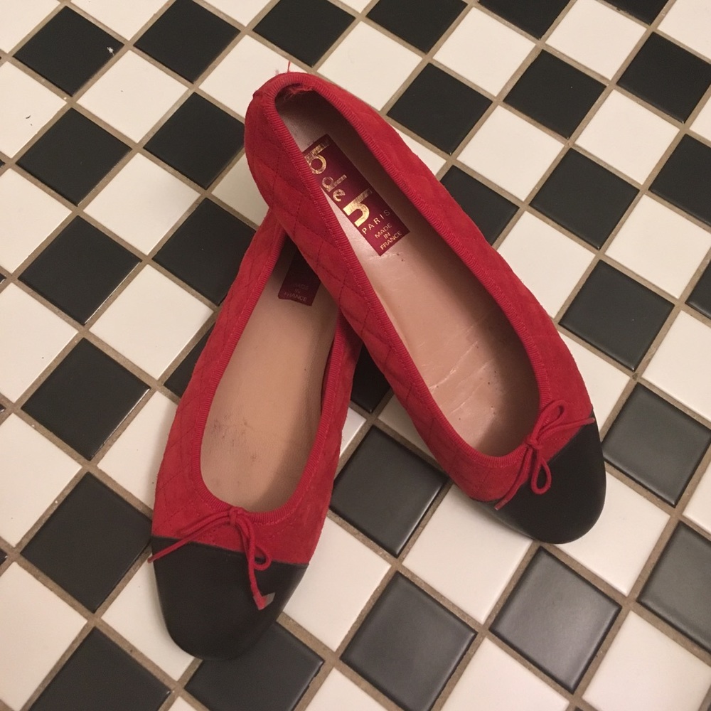 Ballet flats