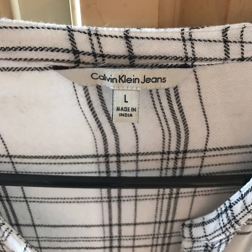 ⬇️⬇️⬇️Calvin Klein Flannel - Picture 2 of 3