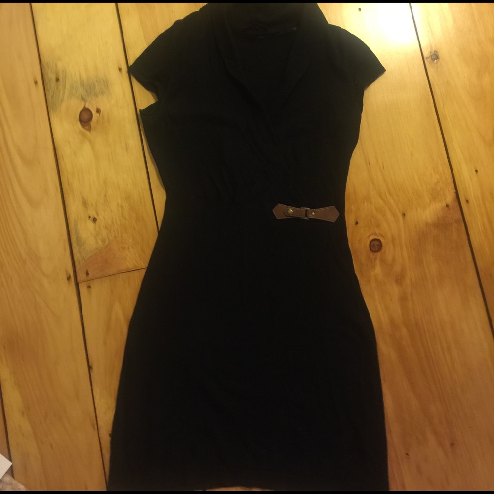 Cap sleeve black sweater dress
