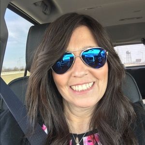 Meet your Posher, Shannon