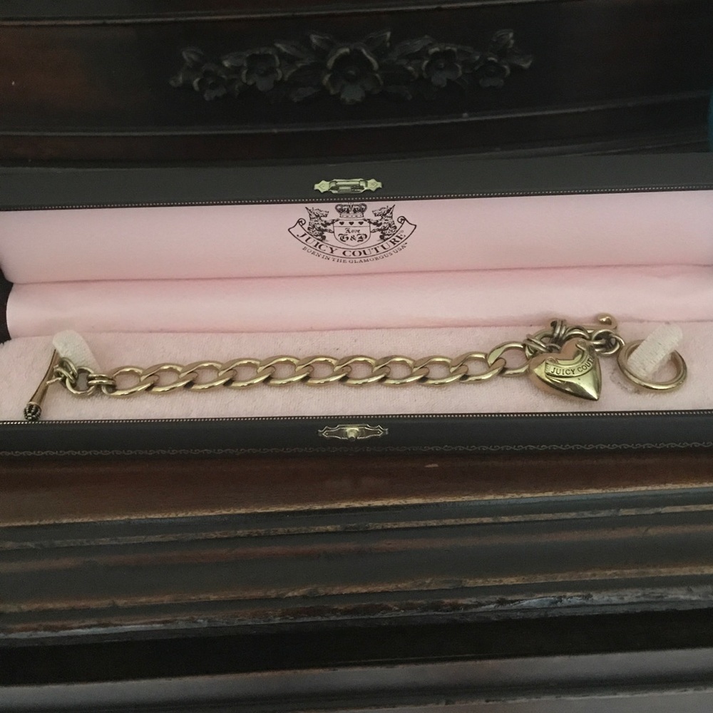 Juicy Couture Heart Chain Link Bracelet