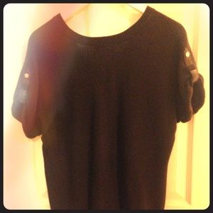 MK V-Neck sweater w/ edgy sleeve hardware