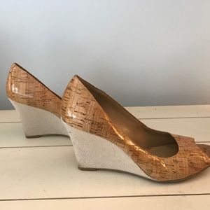 Platform wedges