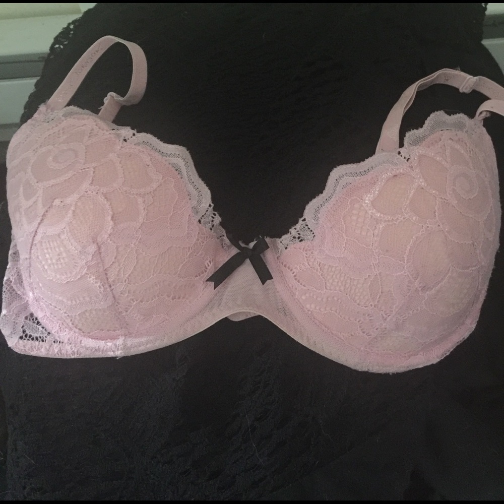 Betsey Johnson Bra size 36b