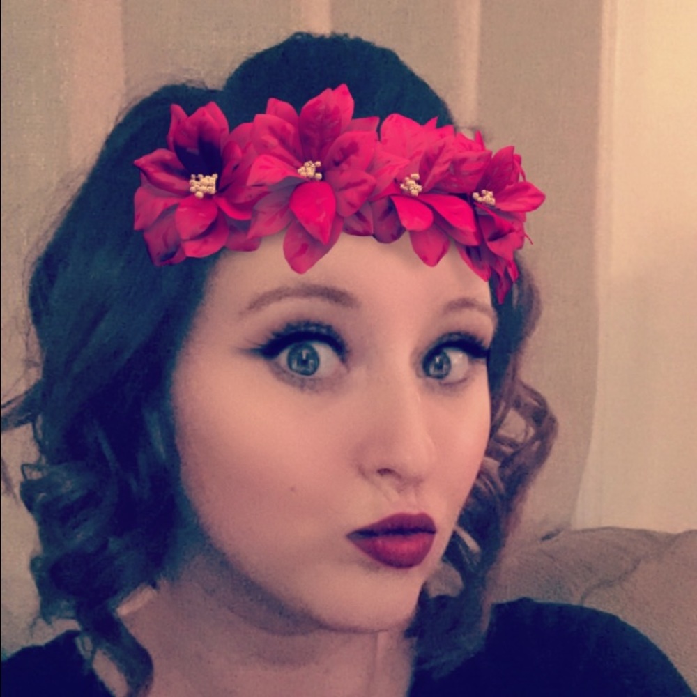 Meet your Posher, Alexis