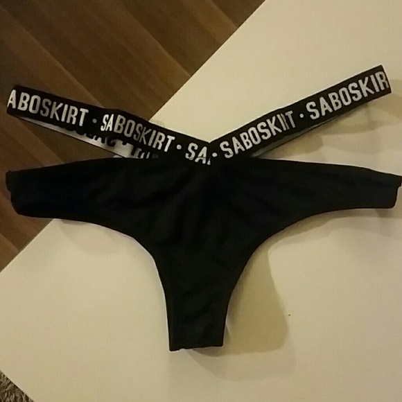 Sexy Bikini - Picture 3 of 3