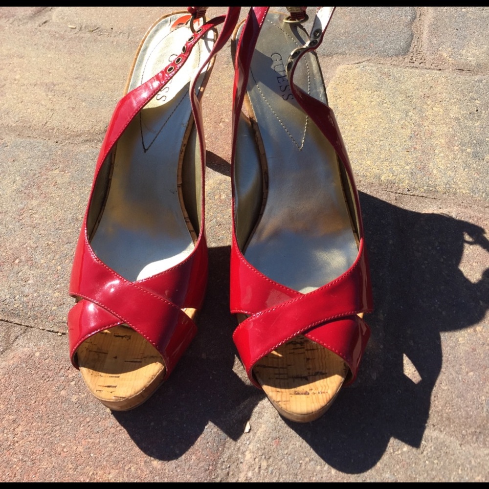 Guess Red Patent Leather Sling Backs  heels 👠 9.5