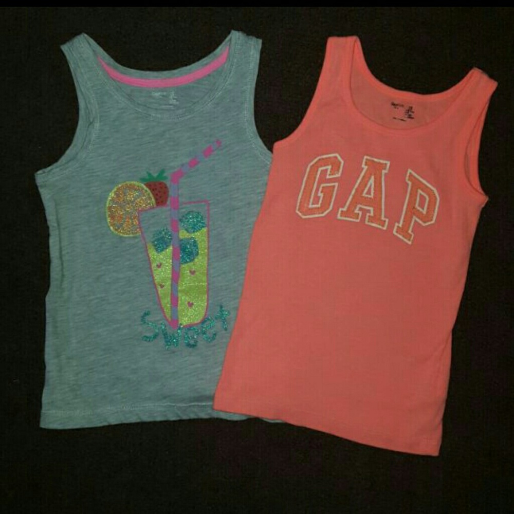 Girl Gap tank tops
