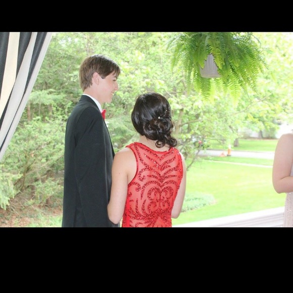 Prom dress - Picture 5 of 7