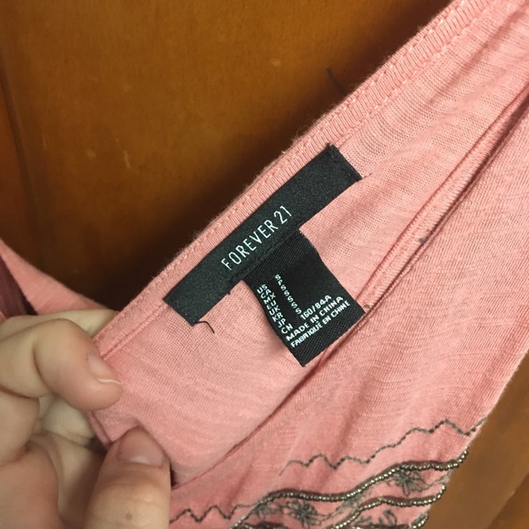 Very cute salmon summer dress from Forever 21 - Picture 3 of 3