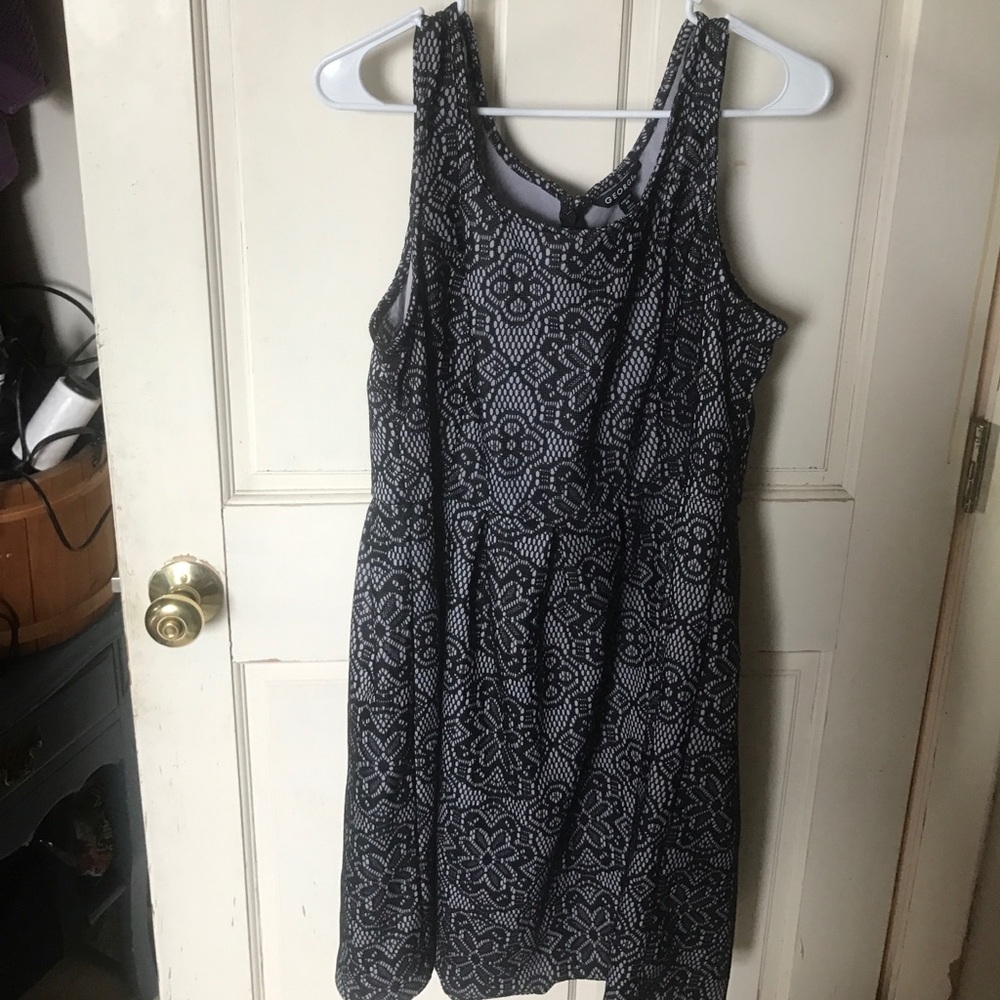 Women's dress