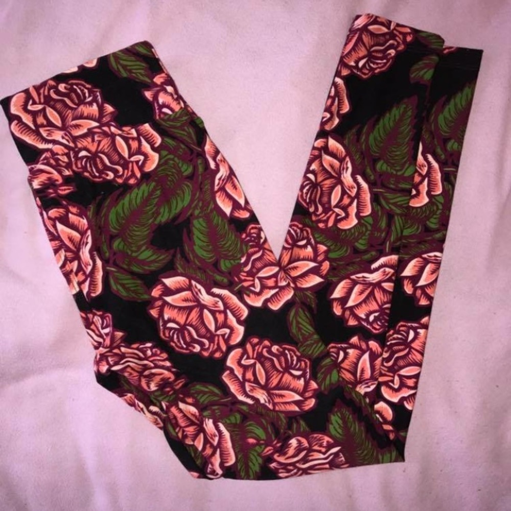 Lularoe Disney Roses OS Legging