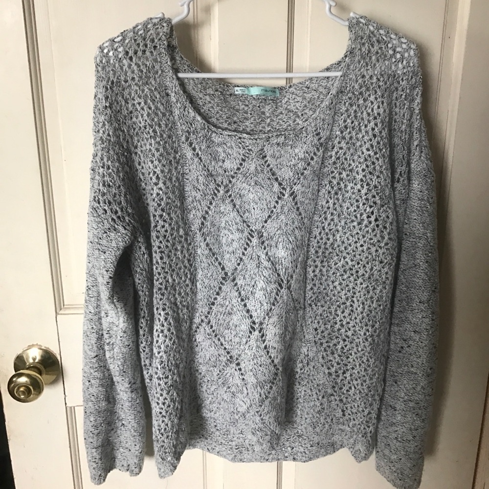 Women's sweater