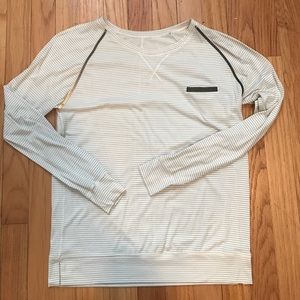 Lululemon Tee 6