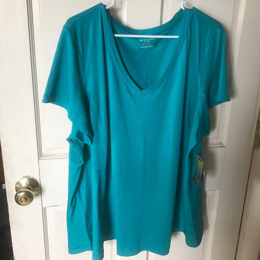 Women's workout shirt