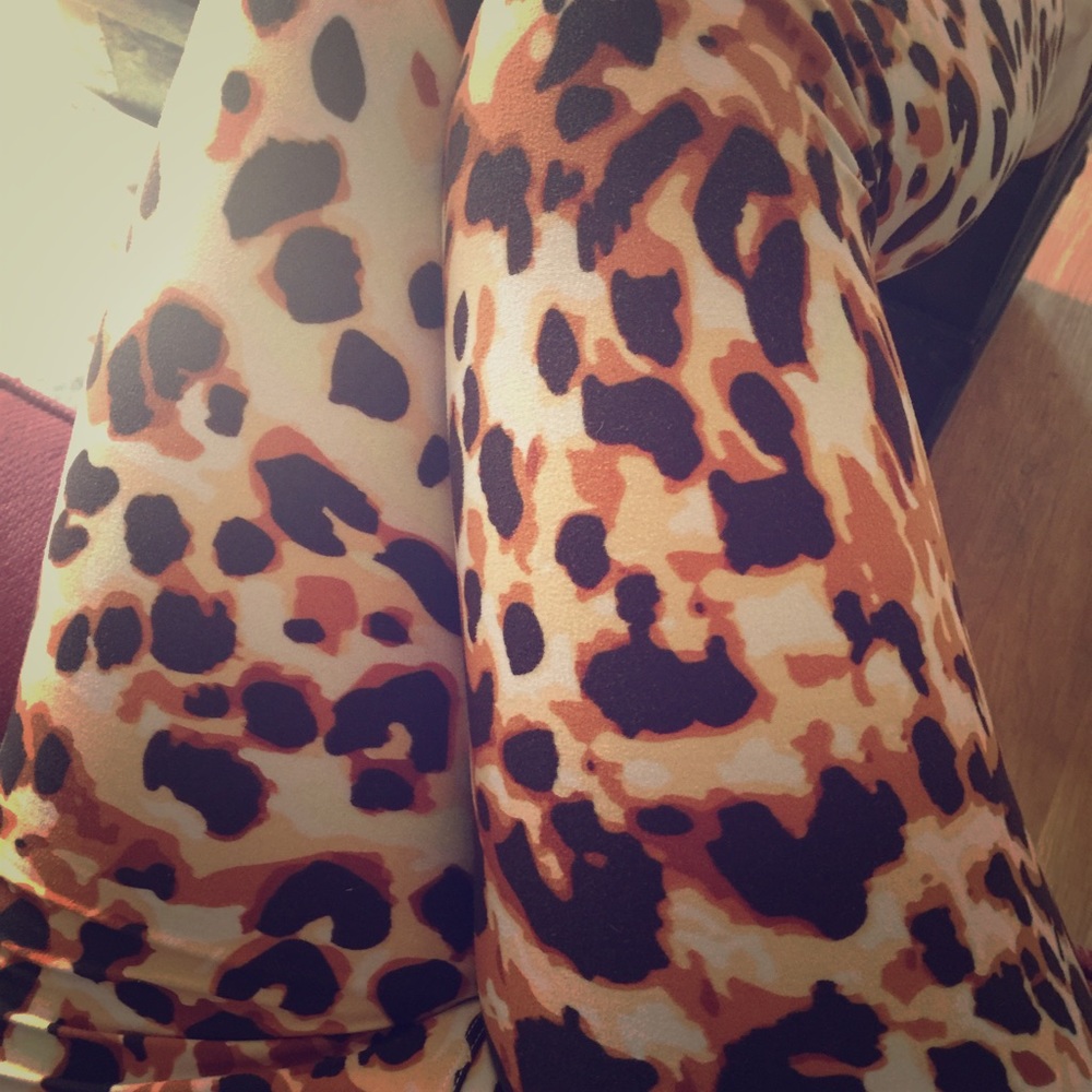 LuLaRoe Rare Cheetah Leopard leggings OS