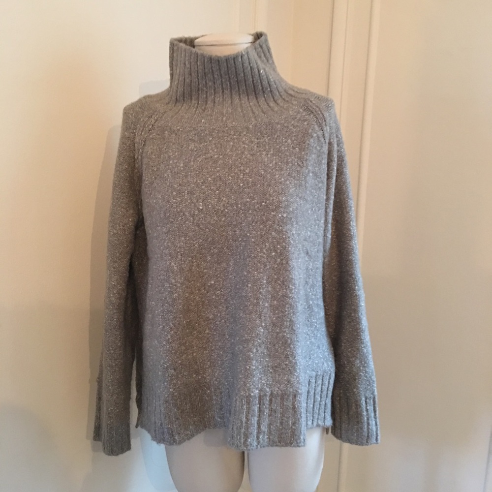 H&M sweater