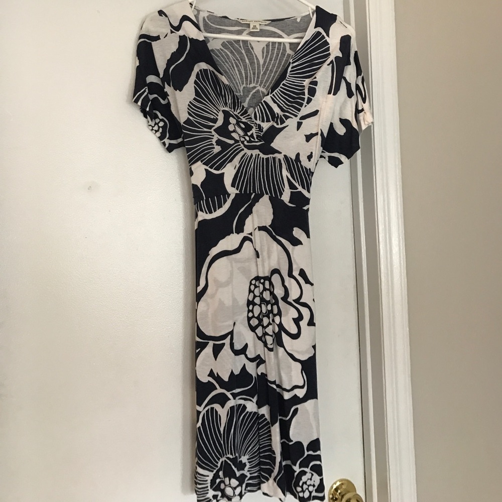Banana Republic Navy and white wrap dress