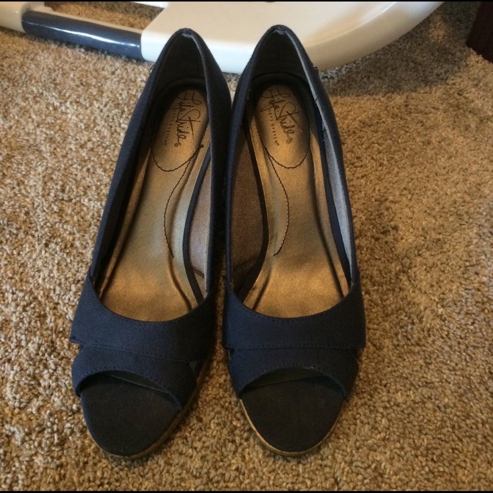 Life stride worn once