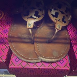 Tory burch sandals
