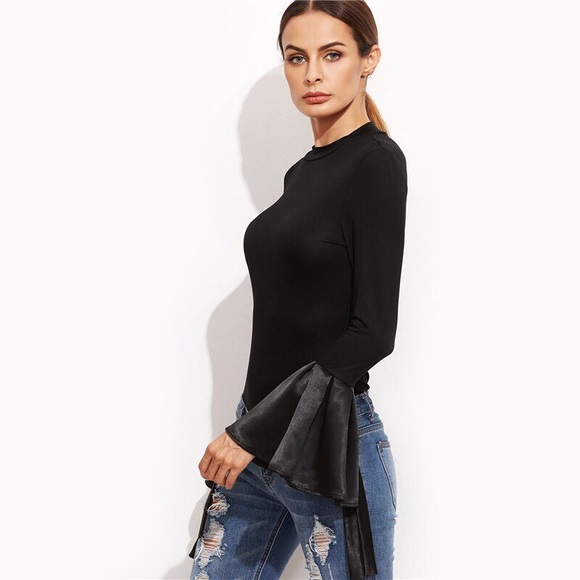 Black Satin Bell Sleeve Stretch Top D19 - Picture 4 of 4