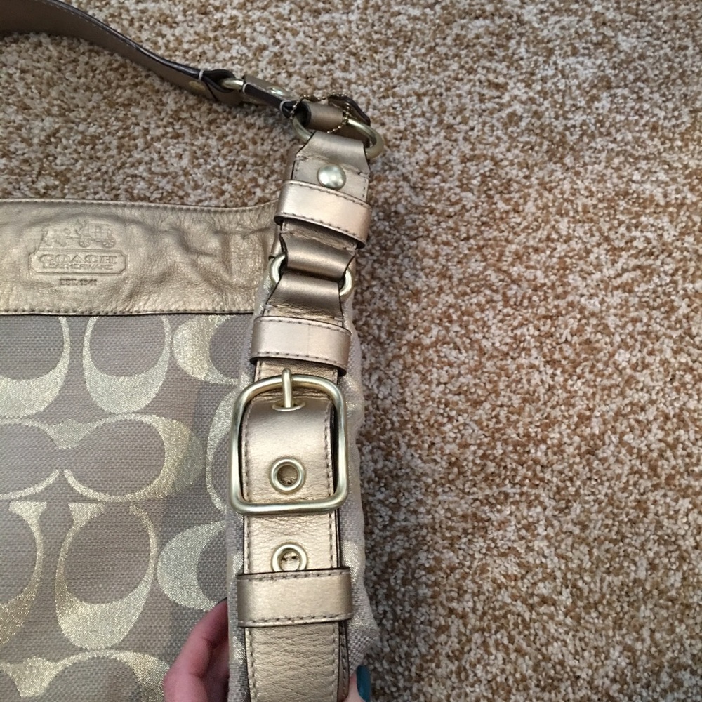 Coach Purse - Picture 2 of 4
