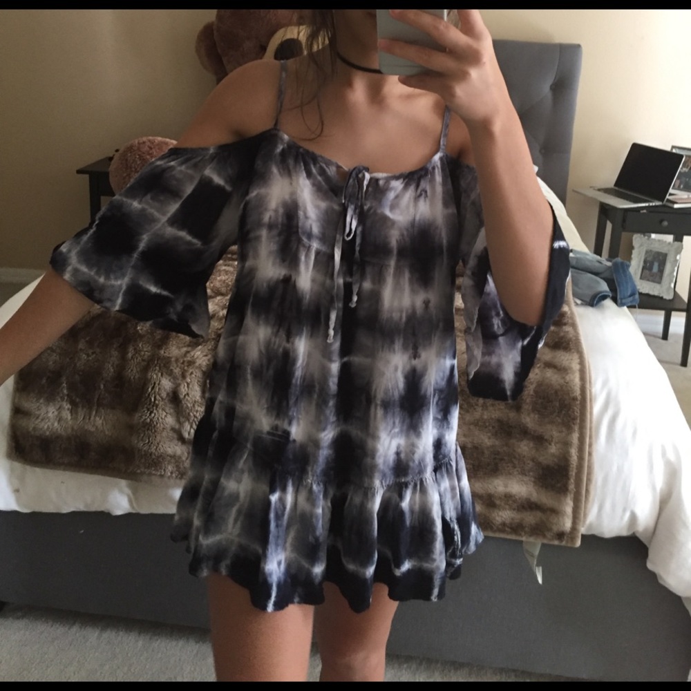 TIE DYE BLUE SHIFT DRESS