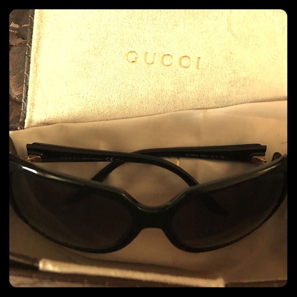 Summer fun authentic Gucci shades
