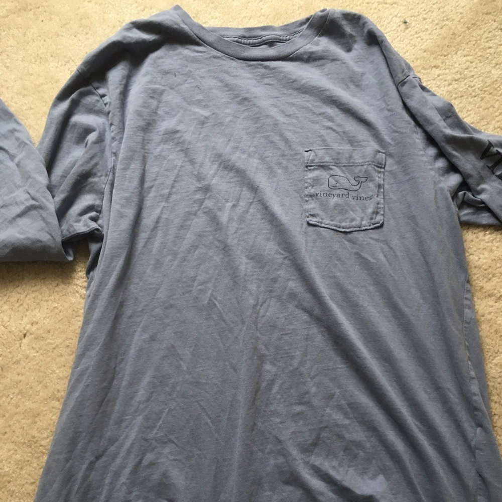 Long sleeve vineyard vines shirt