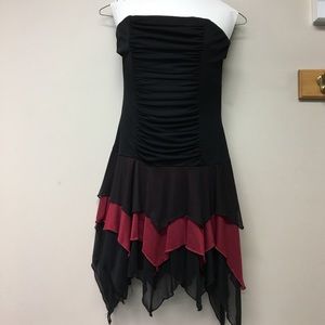 Cute strapless dress
