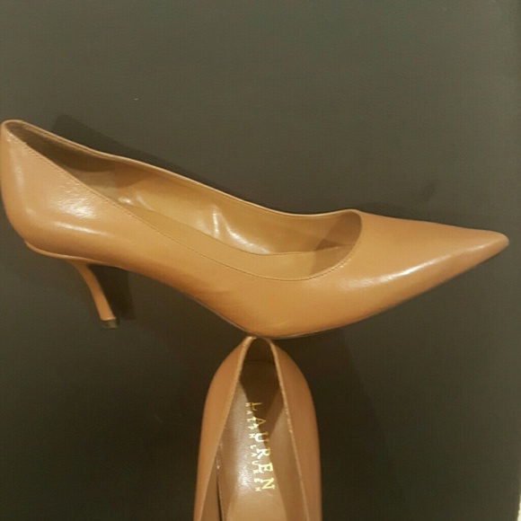 Ralph Lauren leather pumps - Picture 3 of 8