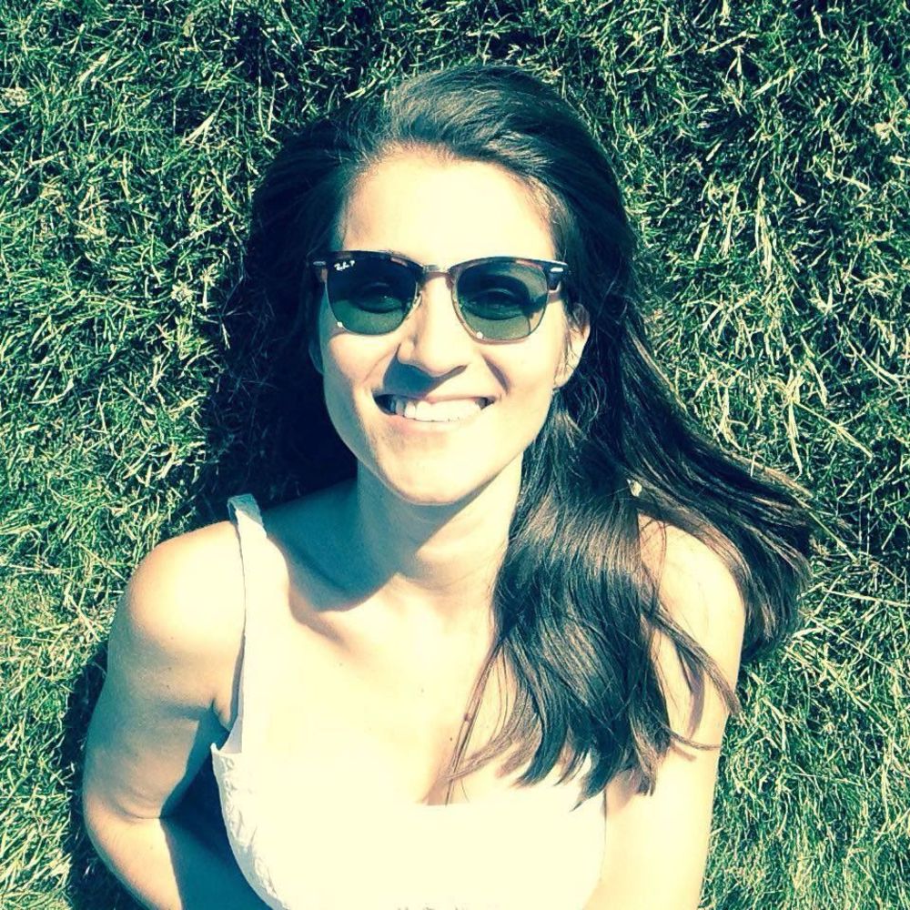 Meet your Posher, Antonia