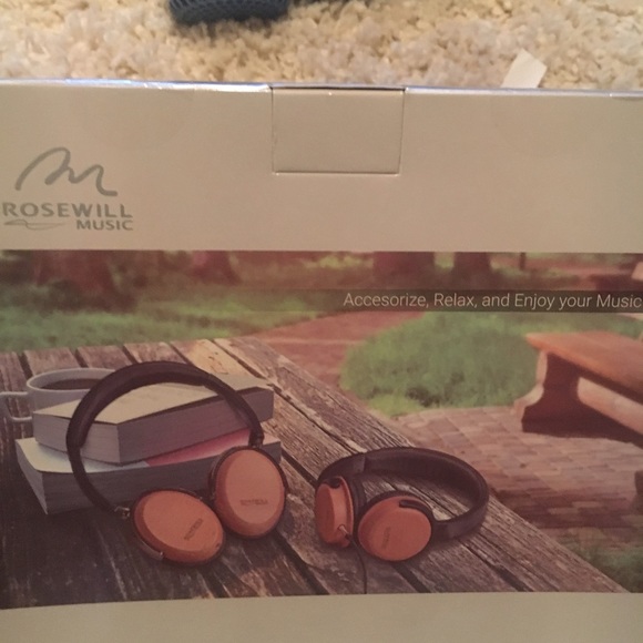 NWT Rosewill Wooden Headphones - Picture 3 of 6