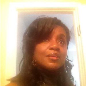 Meet your Posher, Ramonia